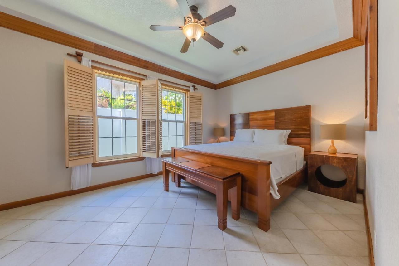 סן פדרו Grand Colony Island Villas מראה חיצוני תמונה