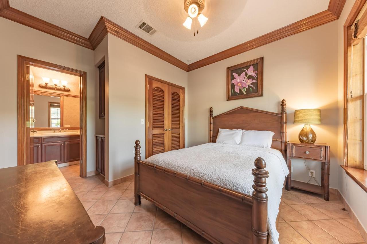 סן פדרו Grand Colony Island Villas מראה חיצוני תמונה