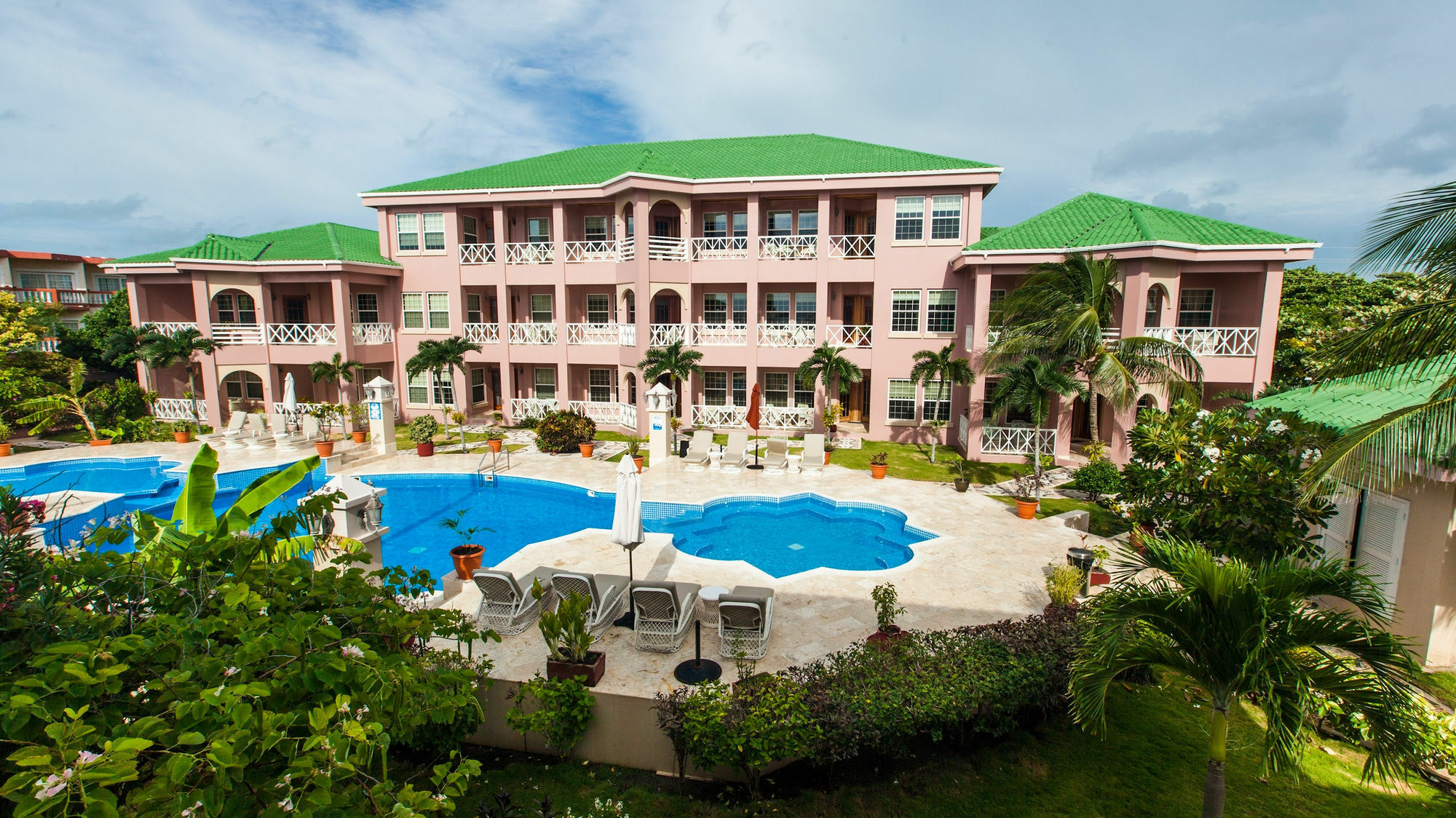 סן פדרו Grand Colony Island Villas מראה חיצוני תמונה